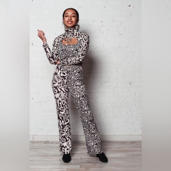 House of Sunny Scooby Party
Top Sz 4 - Picture 16 of 16